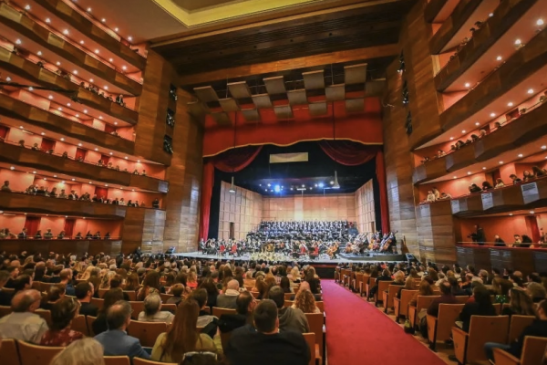 El histórico Teatro Argentino renace en Buenos Aires después de medio siglo, con una propuesta innovadora